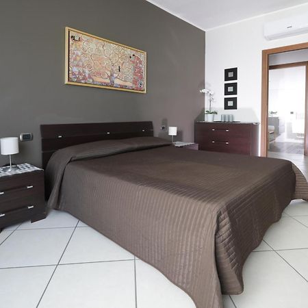 Hotel Residence Aurora Paderno Dugnano Buitenkant foto