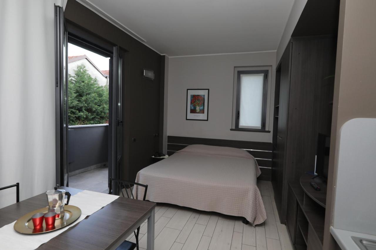 Hotel Residence Aurora Paderno Dugnano Buitenkant foto