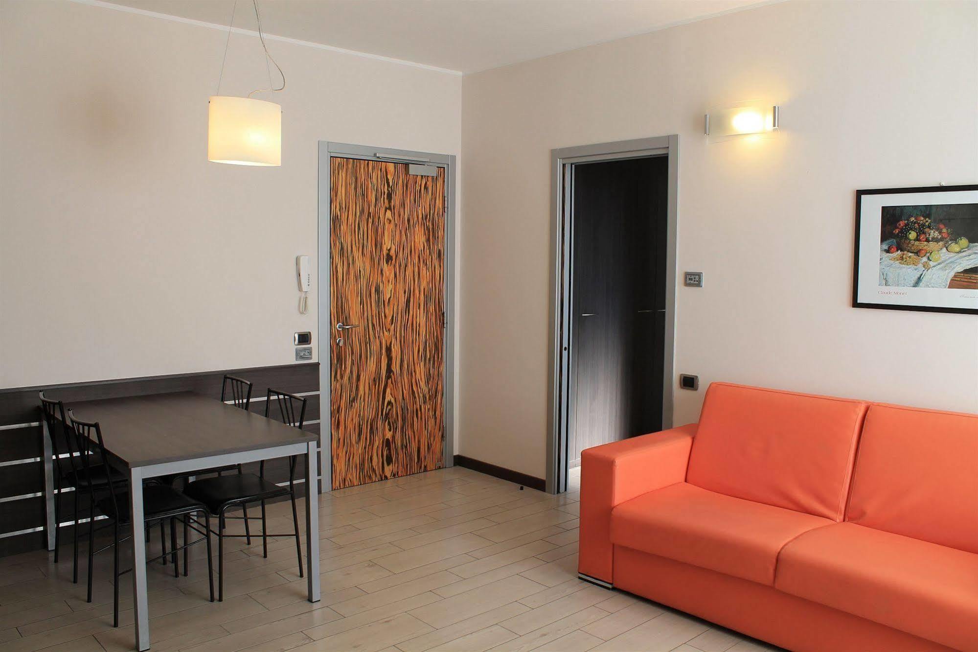 Hotel Residence Aurora Paderno Dugnano Buitenkant foto